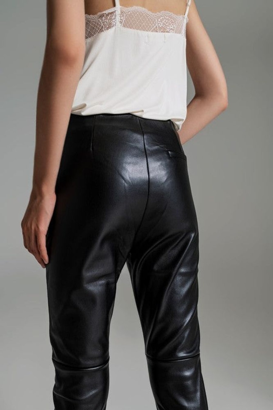 Clothing Q2 Lilian Faux Leather Pants Black